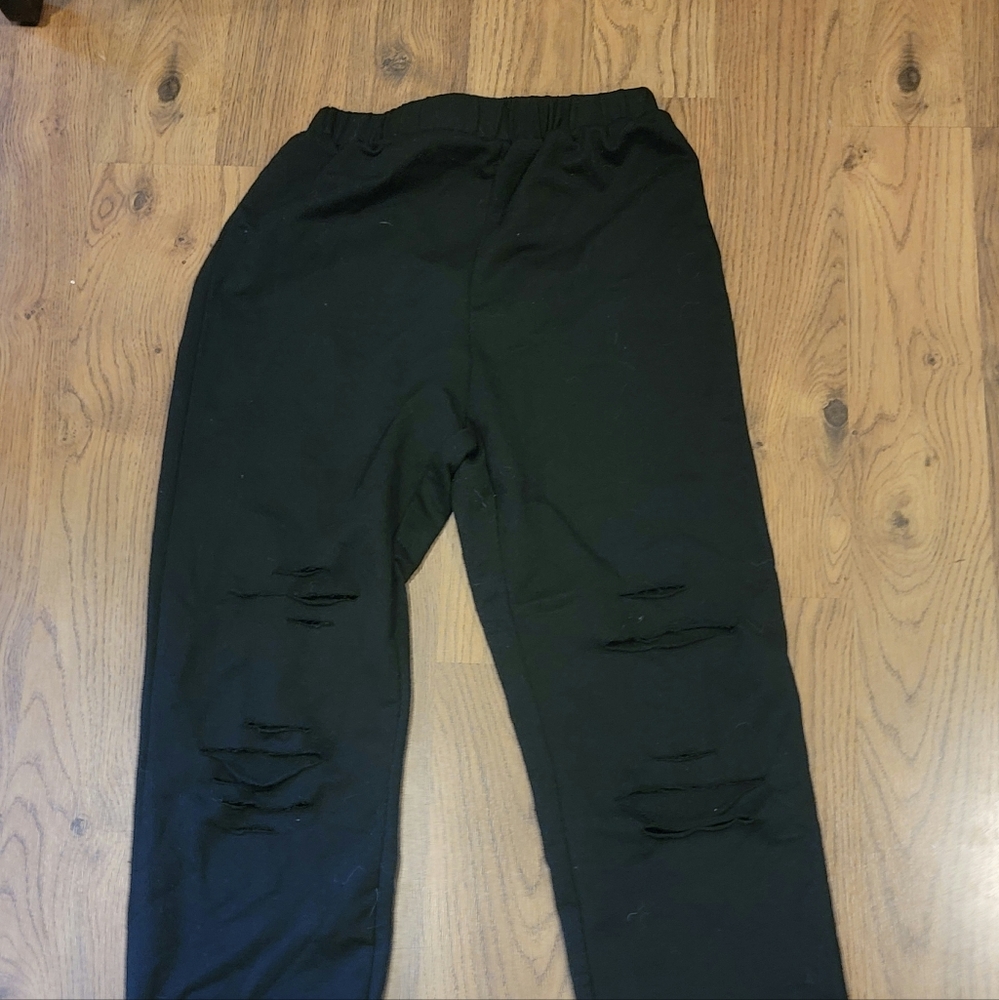 Girls distressed knit pants